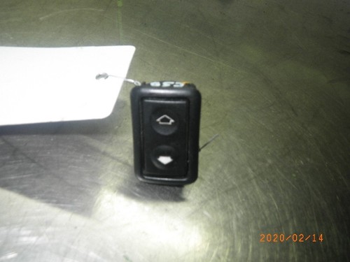 149890 Schalter für Fensterheber BMW 3er (E36) 8368941 318is