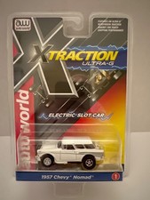 Auto World - 1957 Chevy Nomad - White - Xtraction - SC368