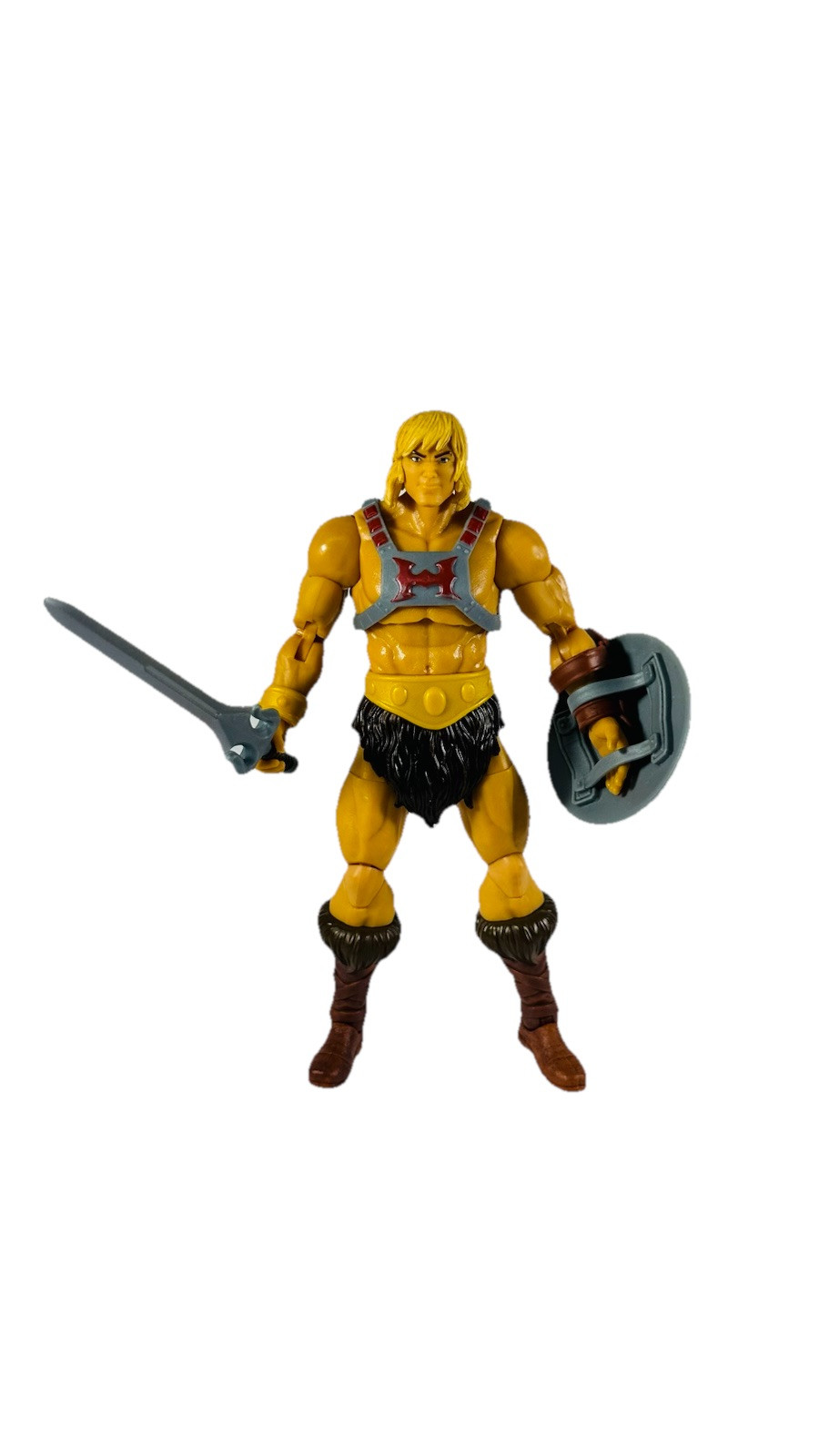 Mattel Masters of the Universe Revelation 7-inch He-Man Action Figure with Accessories