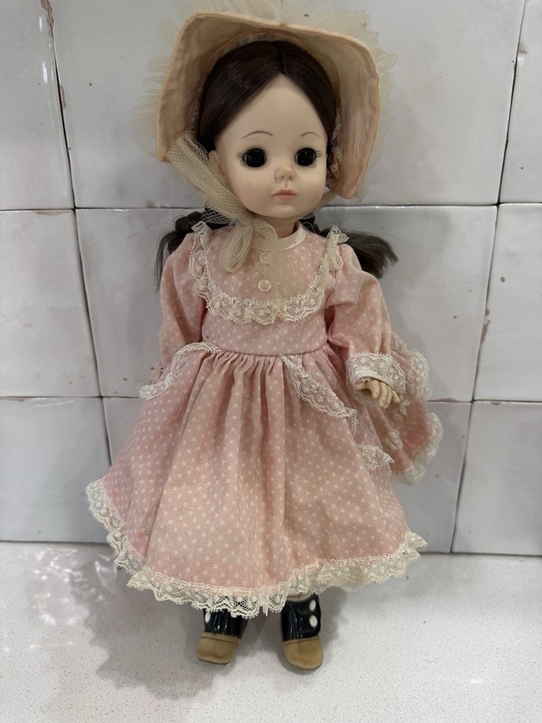 Madame Alexander doll,  14” Rebecca 1978