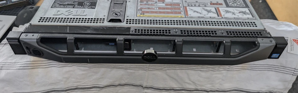 Dell PowerEdge R620 Dual Xeon E5-2630 176GB RAM Rack-Server