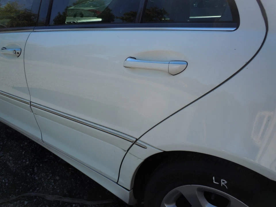 2006 2007 Mercedes-Benz C280 седан задняя дверь в сборе водитель слева OEM C960 - Изображение 4 из 4