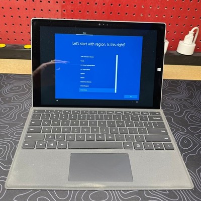 Microsoft Surface Pro 3 12 inch (256GB SSD, Intel Core i5., 8GB