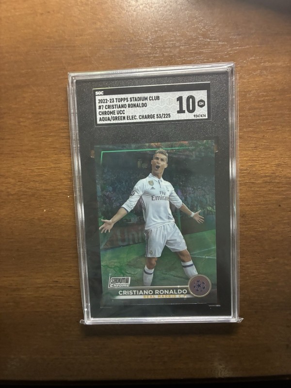 2022/23 Topps Stadium Club Chrome UCC Cristiano Ronaldo Aqua Charge /275 SGC 10