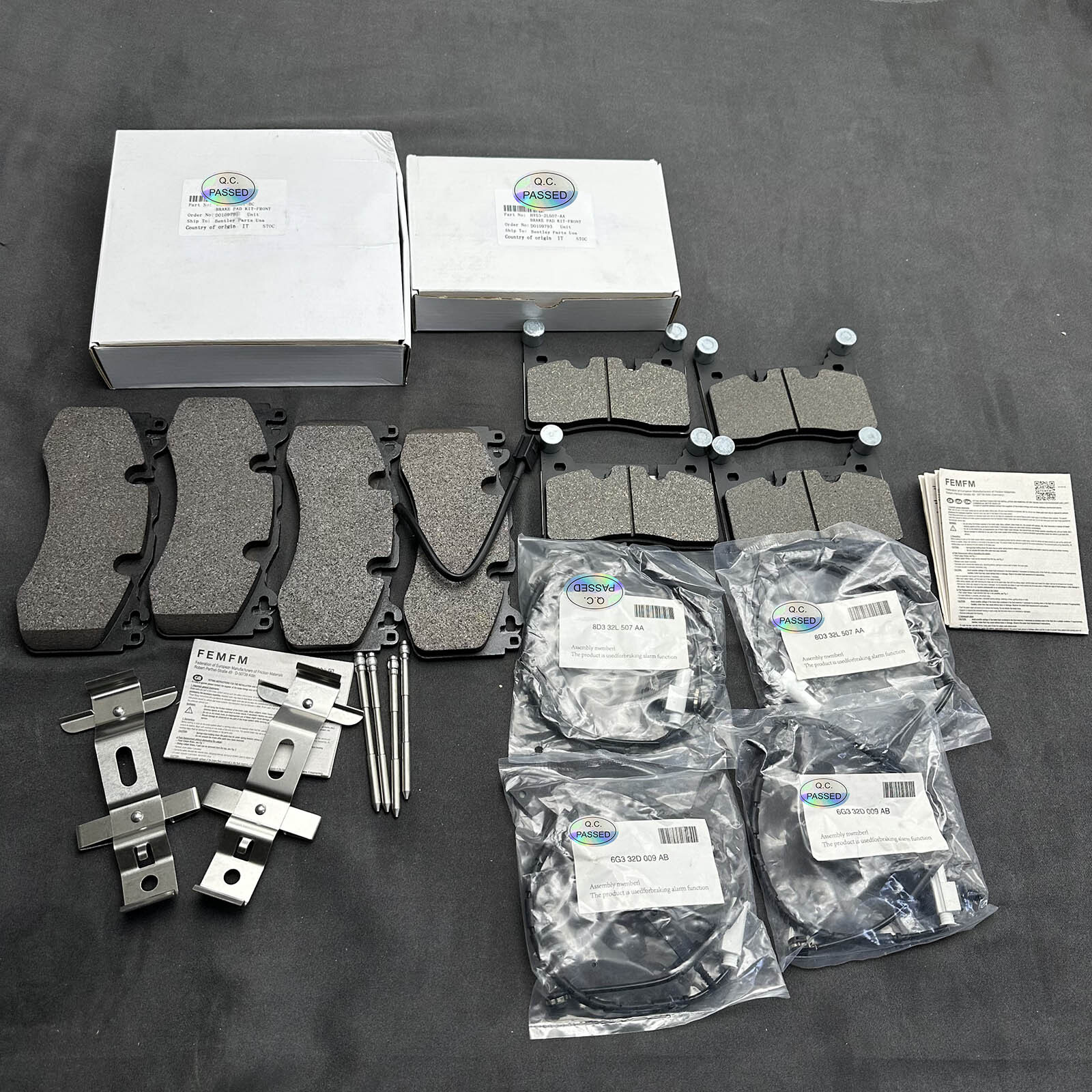 Aston Martin DB11 Front Brake pad sets Set P/N HY532D007BC