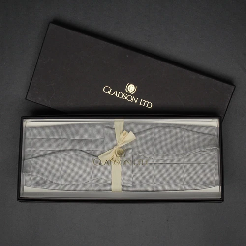 Gladson Mens Silk Bow Tie Cummerbund Box Set Silver Diamond Weave Wedding Formal