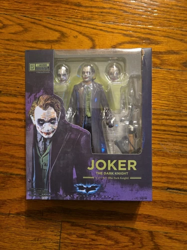 Bandai SH Figuarts Joker Batman El Caballero Oscuro Nuevo