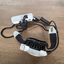 Petzl NAO Rechargeable Reactive Headlamp