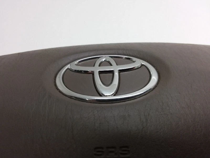 2002-2004 Toyota Camry Air Bag LH Driver Wheel 5 Speed 4 Spoke - Imagem 2 de 4