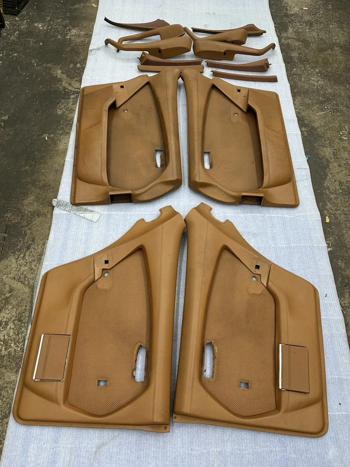 W 116 Mercedes Benz Door Panel - Image 3 of 3