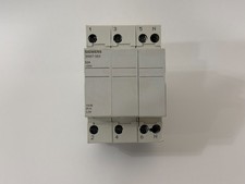 Siemens 3NW7 063 10x38 3P+N 32A 690V Fuse Holder - Used with Fuses