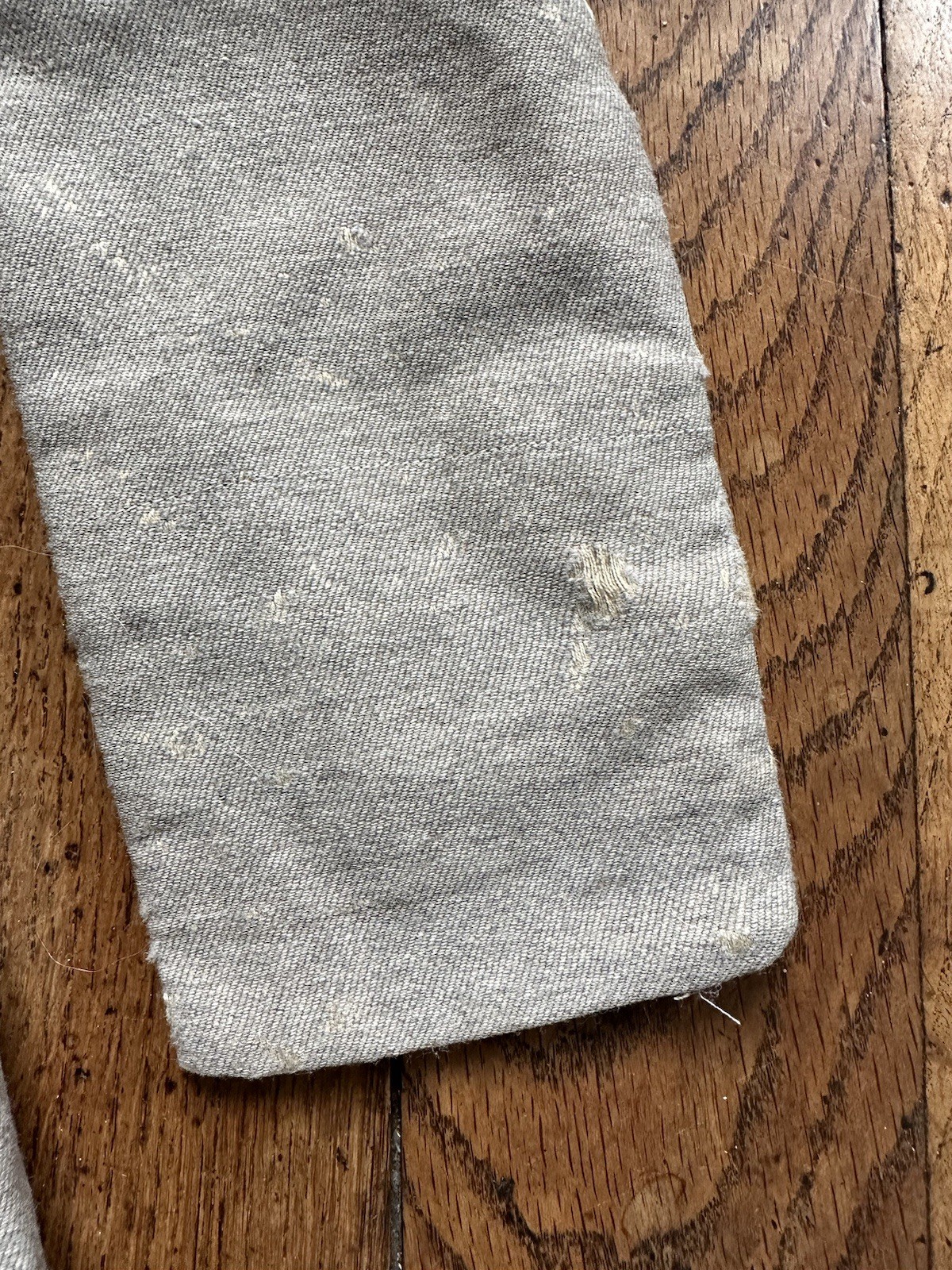 Finger coat coat dress young man boy old