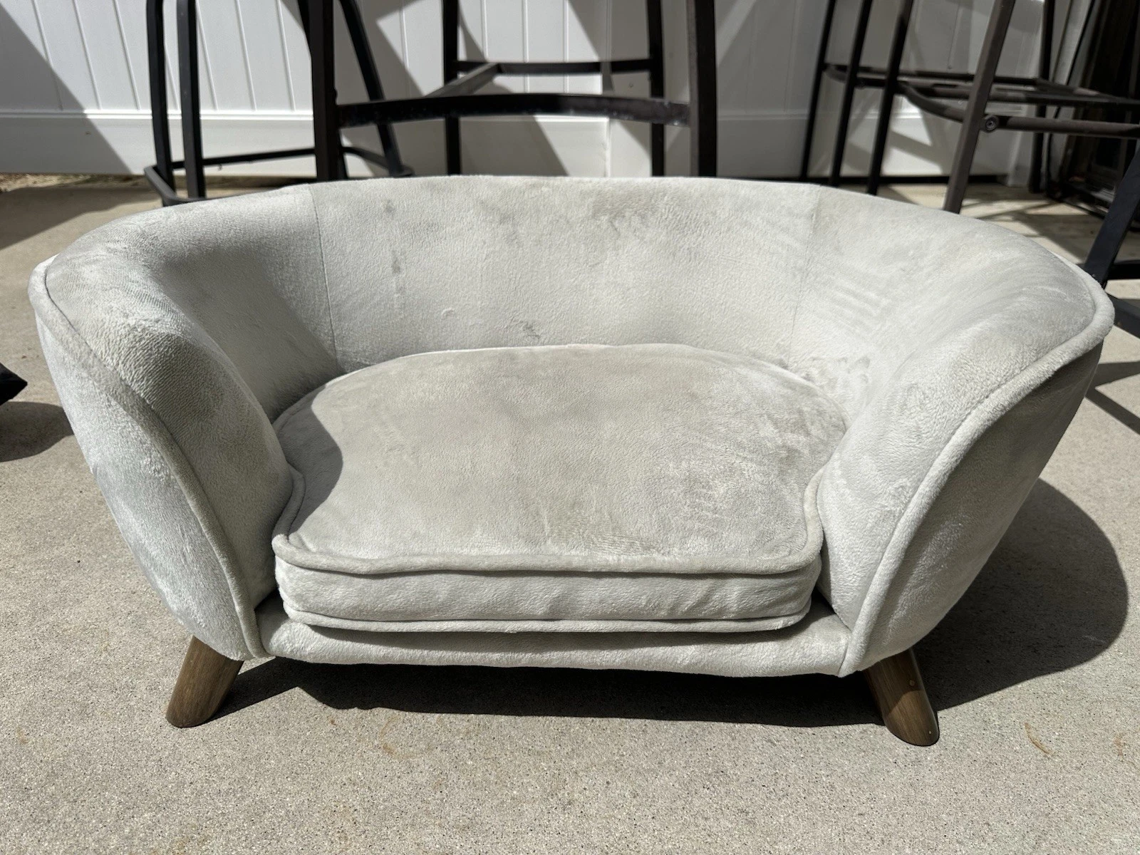 Enchanted Home Pet Beige Coco Pet/dog Sofa Small
Opens in a new window or tab