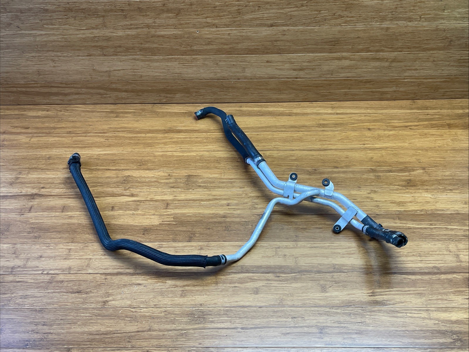 2018-2024 Ferrari Portofino F164 Forward Under Body Coolant Hose Line 786761 OEM