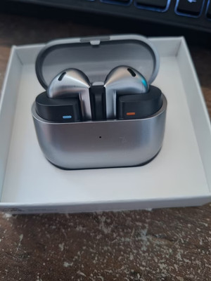 samsung galaxy buds3