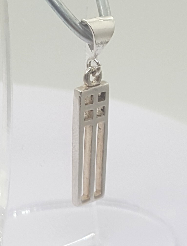 Gorgeous Sparkling Artistic Rectangle Pendant 925… - image 16