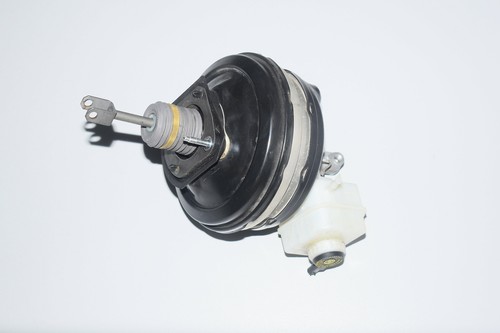 BMW F11 530d Bremskraftverstärker Brake servo 6796726