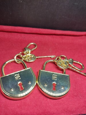 CH, Carolina Herrera, adlock for bag or suitcase, lady, berloque, lot of 2, M001
