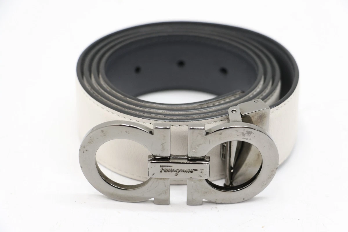 Salvatore Ferragamo Reversible Leather Gancini Belt 42  display picture 2