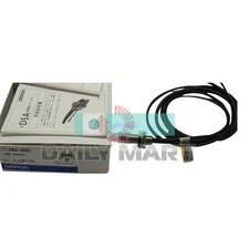 Brand New Omron High Precision Switch D5A-3310 Pin Plunger M8 Cable Output PNP