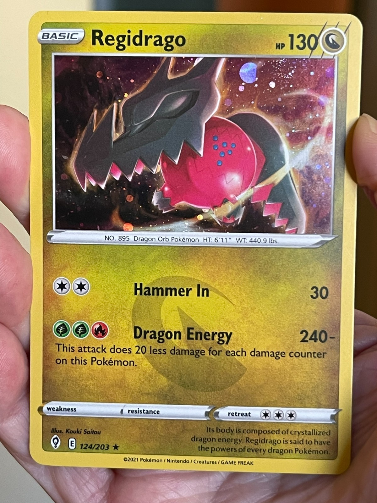 POKEMON REGIDRAGO 124/203 RARE COSMOS HOLOFOIL EVOLUTION SKIES NM CARD