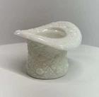 Vintage Fenton White Milk Glass Top Hat Figurine Daisy and Button Pattern