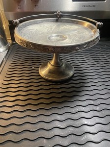 Antique Bridal Basket Meriden 1770  Silverplate 7 X 10"  Classic