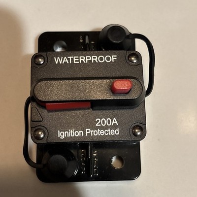 Circuit Breaker 200A. 12vDC with reset button