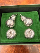 Kirk Stieff Pewter Apple Pear Fruit Salt & Pepper Shakers 4 PC Set w/Box Vintage