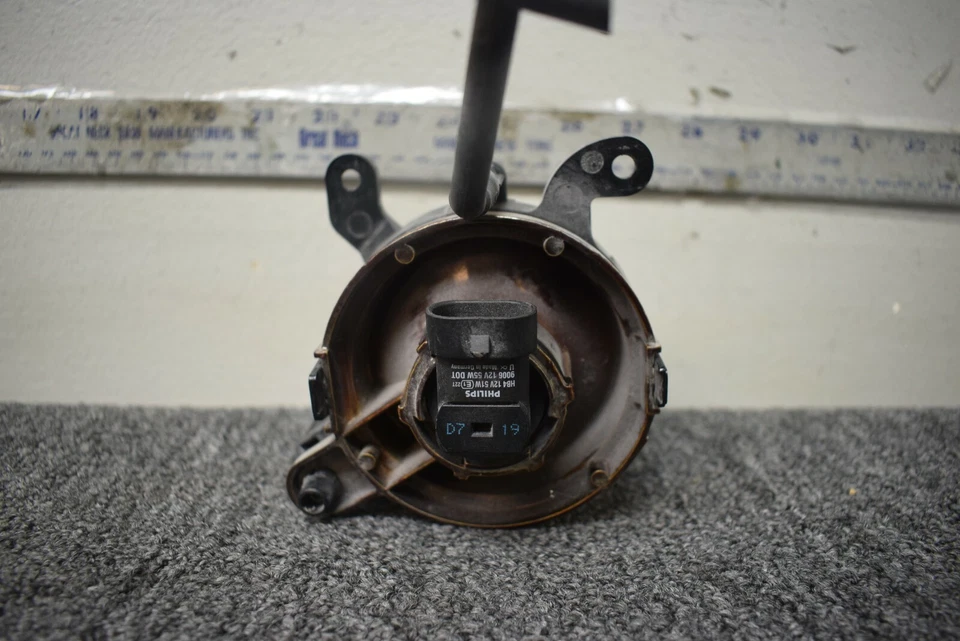 BMW 325CI 2001-2003 luz antiniebla OEM de fábrica Foto 4 de 4