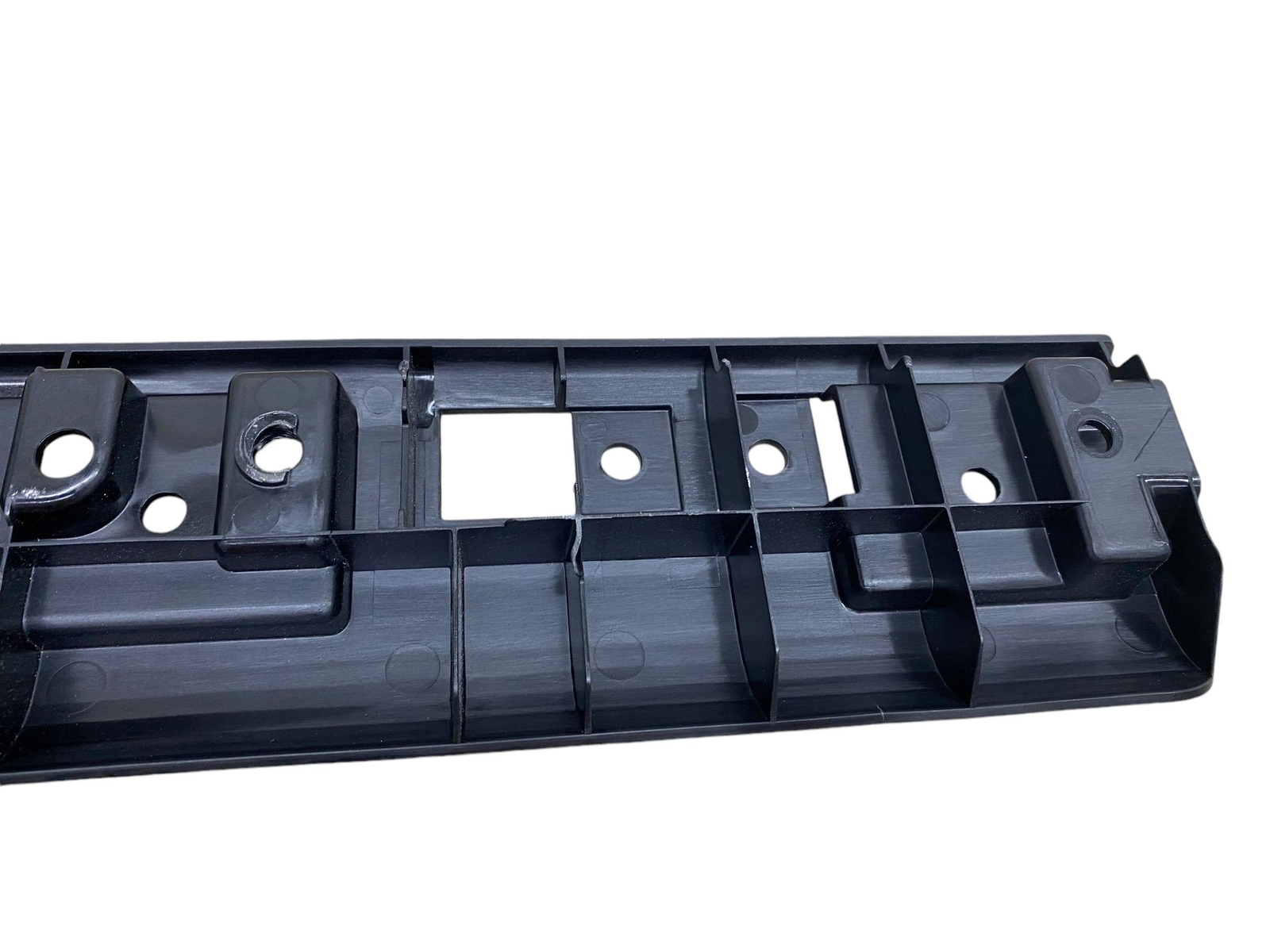 2019 - 2023 ASTON MARTIN VANTAGE LEFT DOOR ROCKER SILL PANEL INNER MOUNT COVER