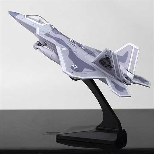 1:100 Aviation Aircraft Model F-22 Alloy Fighter Aircraft Sound&Light Pull Back - Picture 13 of 14