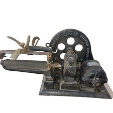 VTG MAXANT MASTER FLUTER MACHINE ELECTRIC CAST IRON MAXANT CHICAGO