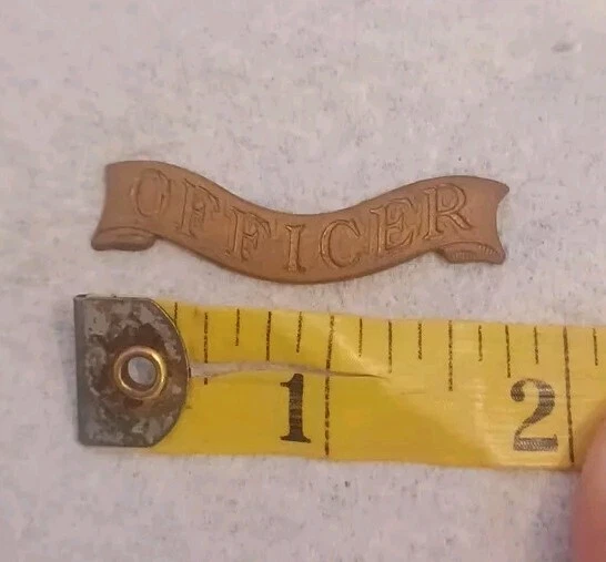 Estampado de latón oficial antiguo/vintage con respaldo plano Foto 3 de 3