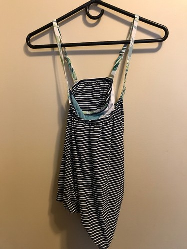 Womens Medium Sports Tank Top - Blue And White Stripe