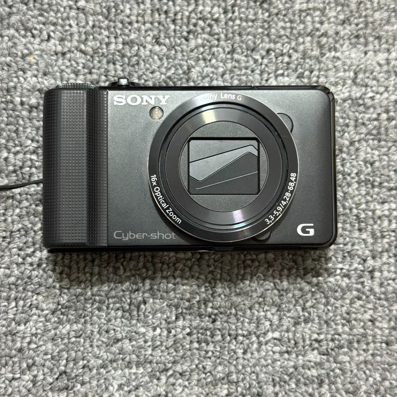 【美品】SONY デジタルカメラ Cyber-shot DSC-HX9V Amazon.com : Sony Cyber-shot DSC-HX9V 16.2 MP Exmor R CMOS