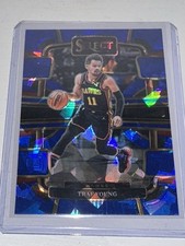 2023-24 Panini Select - Concourse Trae Young #43 Blue Cracked Ice Prizm