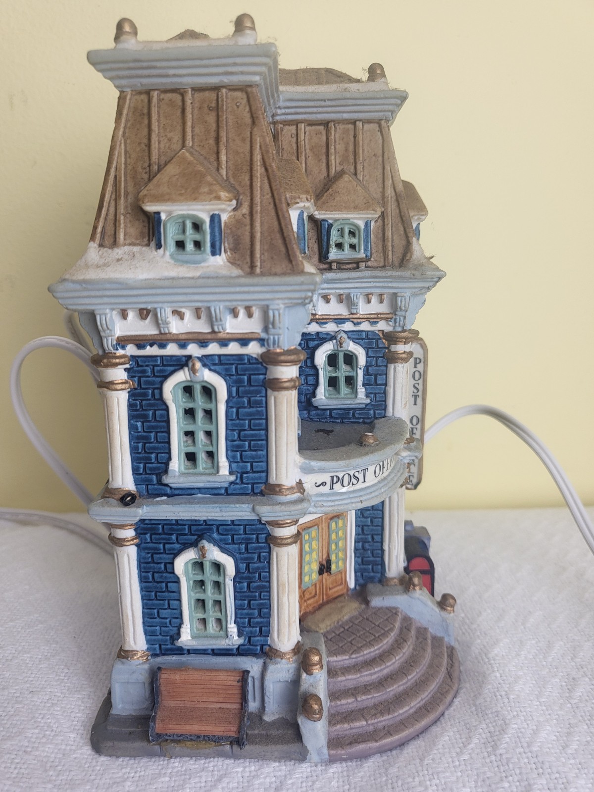 Picture 3 of 17