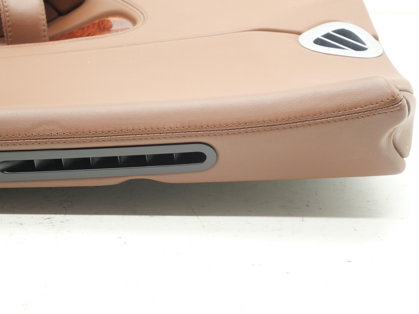 2005 Bentley Continental GT Front Passenger Door Panel Right RH Saddle Brown OEM