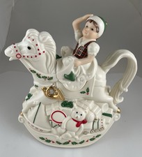 Lenox Holiday Elf & Rocking Horse Teapot Holiday Holly Pattern Excellent