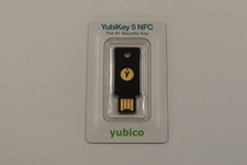 Yubico YubiKey 5 NFC 2FA USB-A/NFC Security Key Firmware Ver. 5.2.7