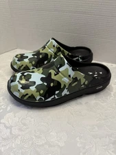 OOFOS OOcloog Limited Jungle Camo Slip On Recovery Clogs M10 W 12 Comfort Shoe