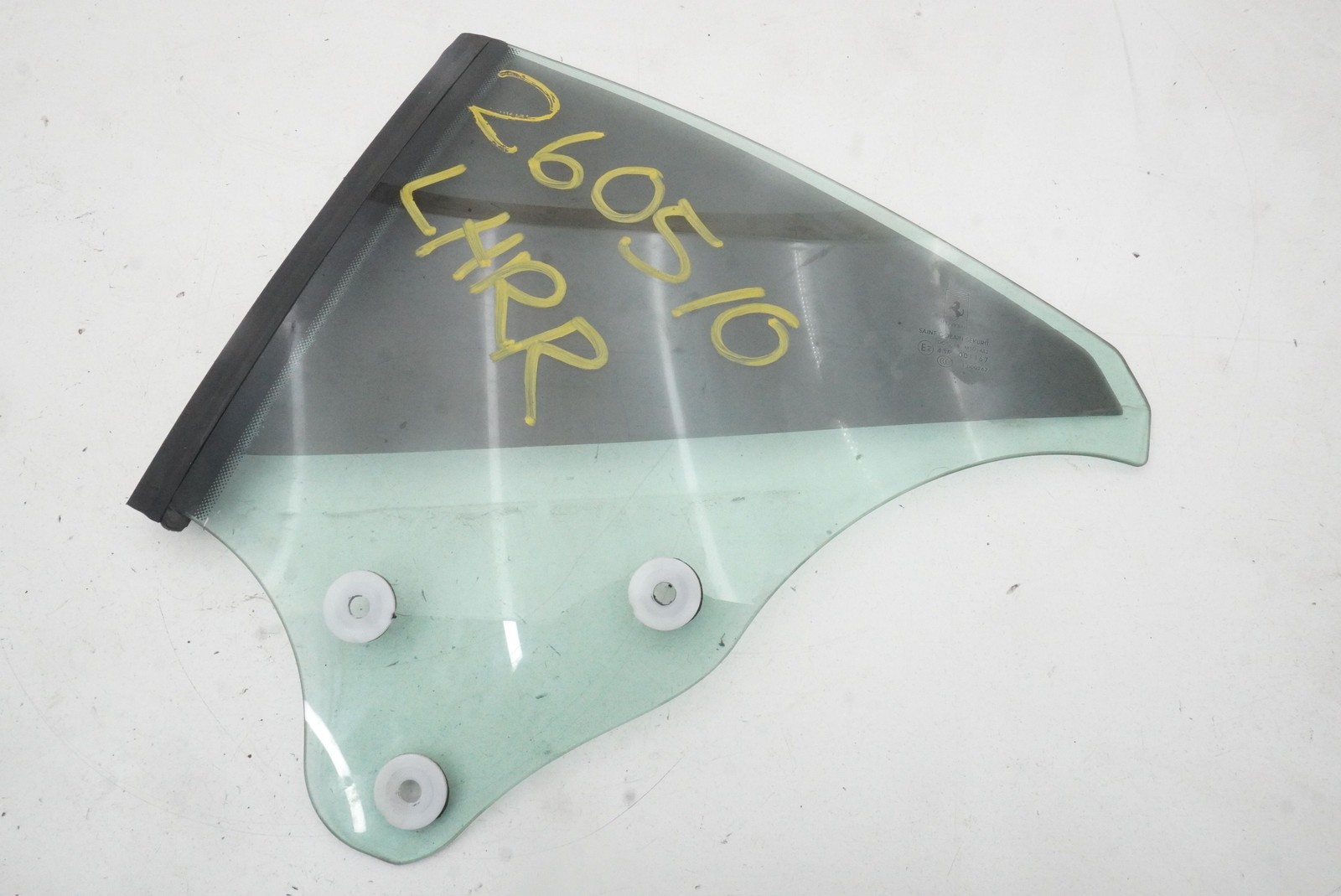 Ferrari California 2008-2014 REAR+LEFT Quarter glass P/N 69876000