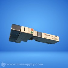 SMC VQC1300N-51 Solenoid Valve USIP