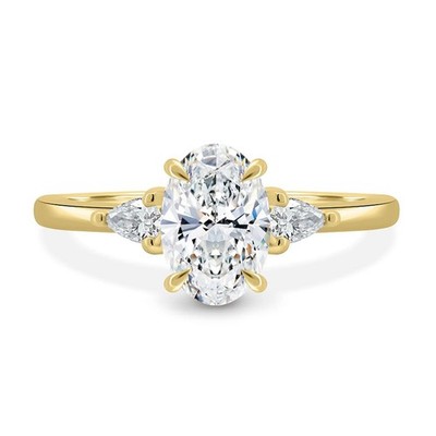 IGI Lab Created Handmade Ring 1,30 Ct Oval Cut Diamond 18k Yellow Gold E F VVS2