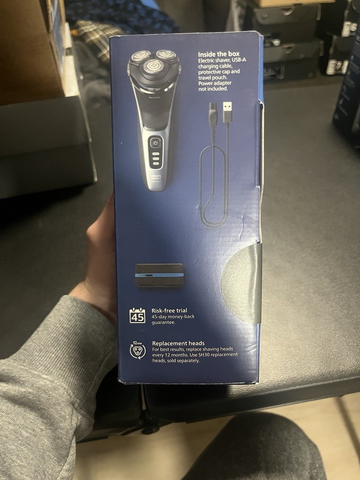 Philips Norelco Shaver 3600 Rechargeable Wet Dry Electric Razor | eBay