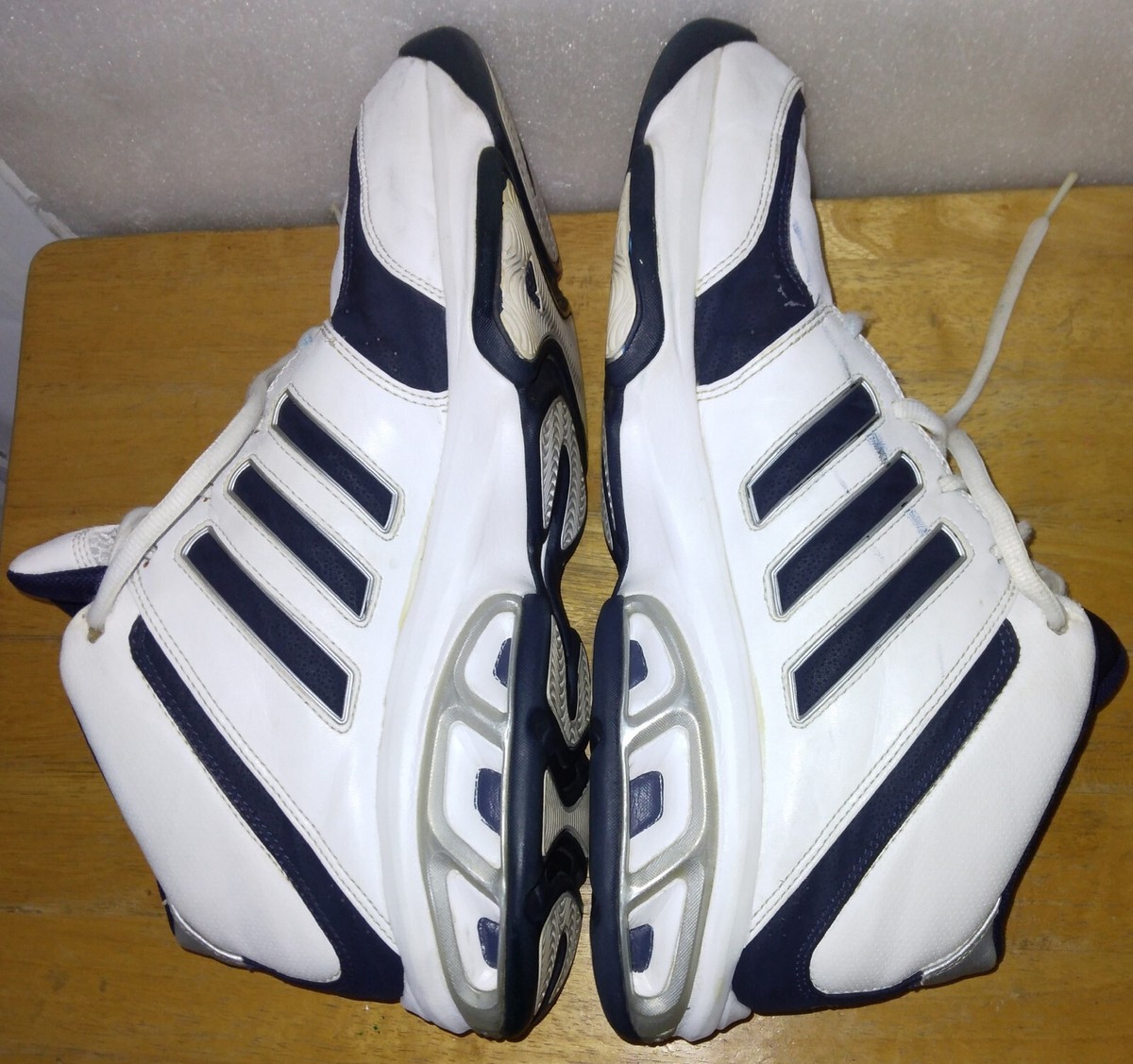 adidas gazelle silver green womens Shoe Palace Exclusive Forum Low Mens Basketball Shoes (White/Blue)