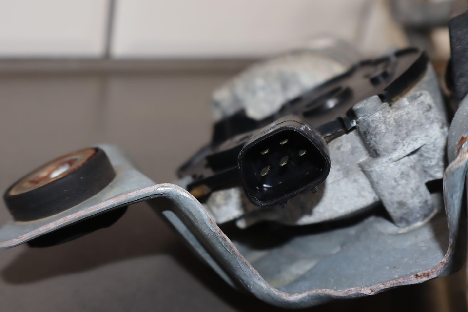 0713 Chevy Silverado Windshield Wiper Motor with Linkage/Transmission