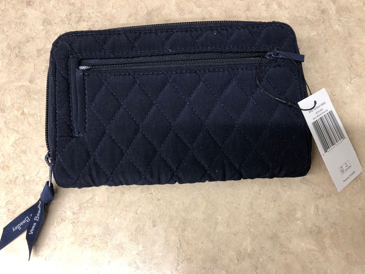 HTF Vera Bradley Merry Mischief Snow Day RFID Turnlock Wallet NEW