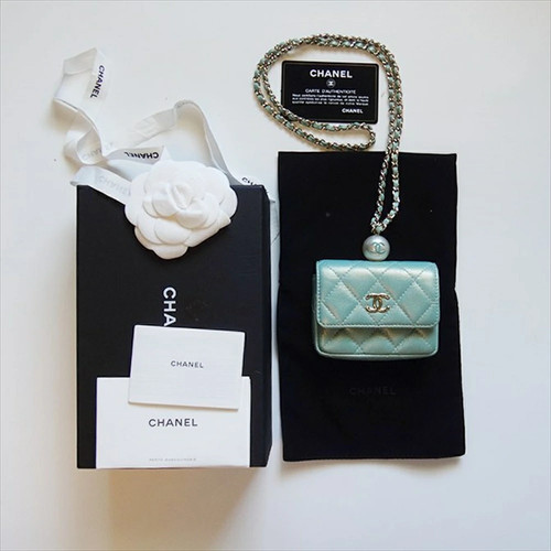 CHANEL Bag Matelass Classic Small Flap Wallet Caviar Skin Leather SV Hardware Wa
